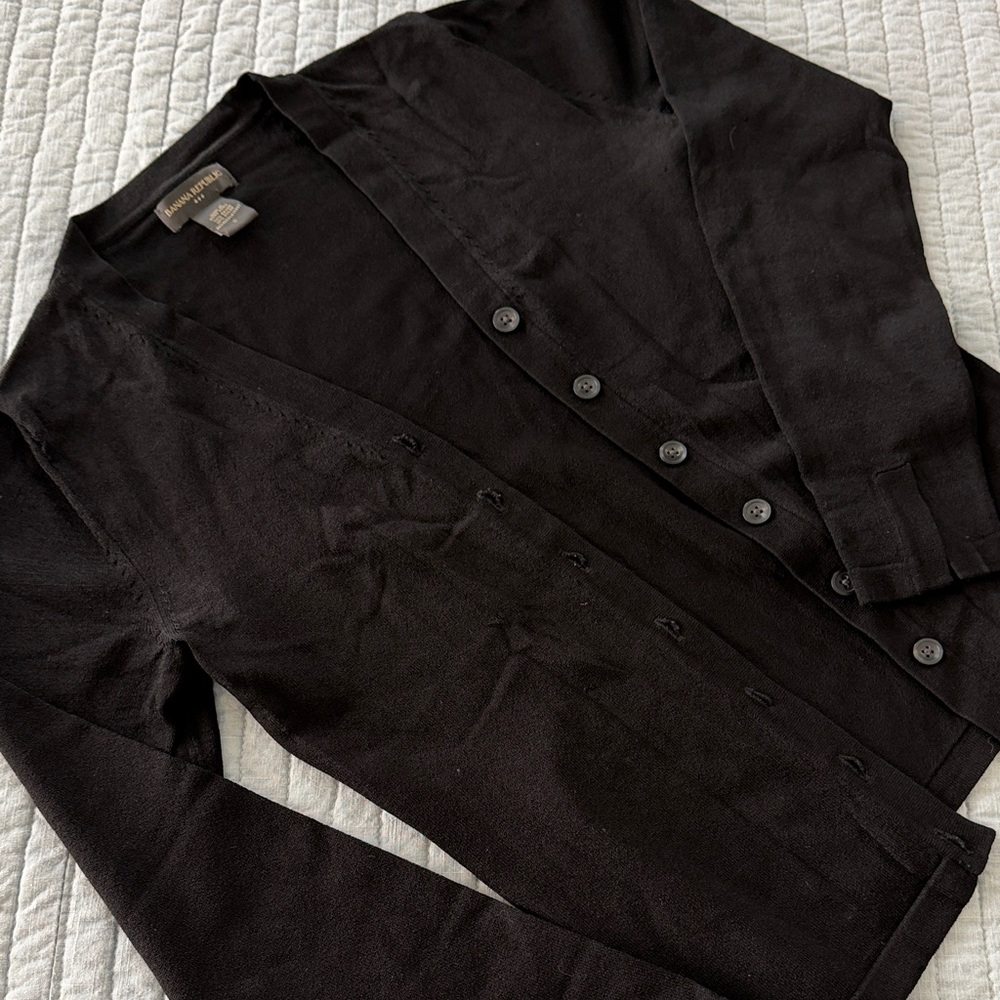 Banana Republic Black V-Neck Button Cardigan Sweater